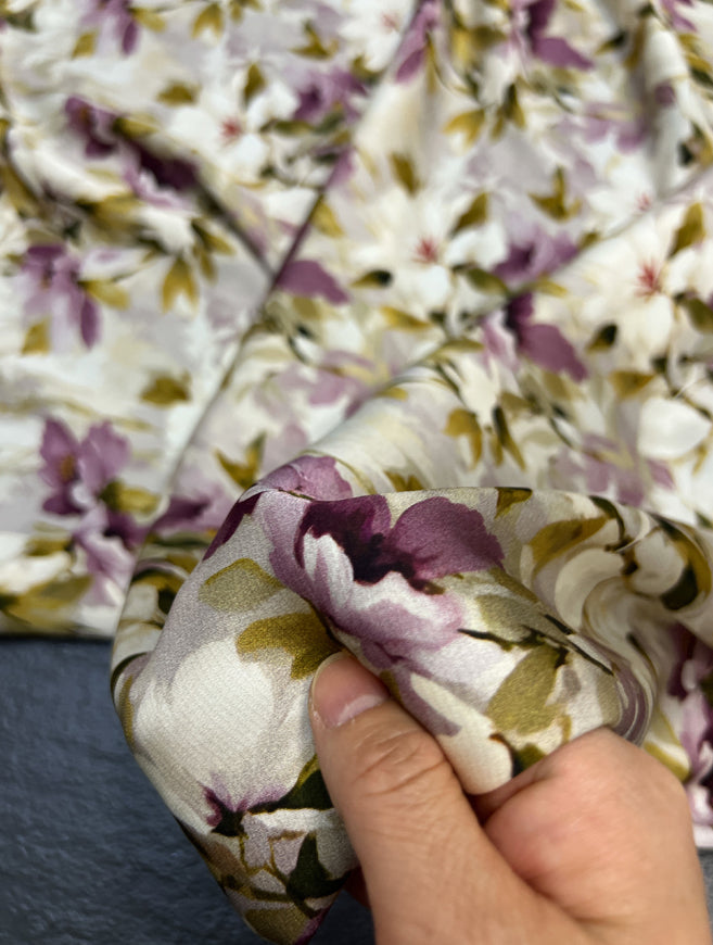 Purple White Floral Printed Silk Fabric for DIY Sewing Dress Blouse Cheongsam - 155'' Wide 19MM Thickness Stretch Silk Spandex Fabric by Yard R412