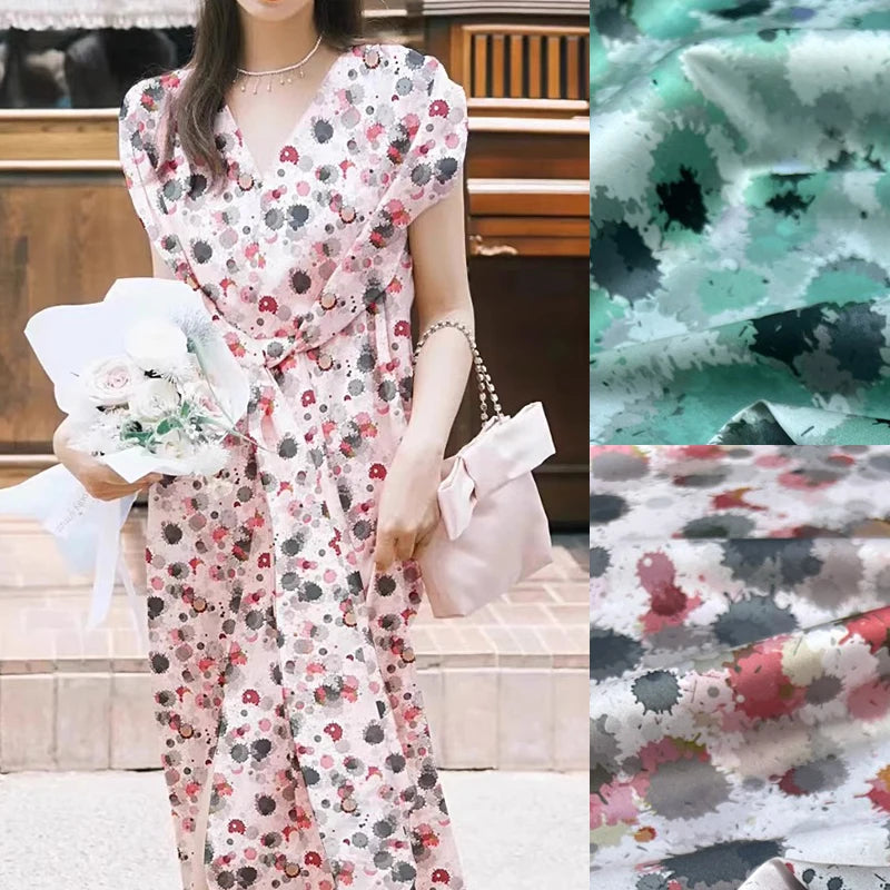 2Patterns Available Soft and Smooth Silk Satin Fabric 140CM Wide 19MM Silk Fabric for Summer Clothing Dress With Prints R351