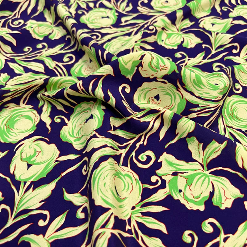 140CM Wide 18MM Silk Crepe de Chine Fabric Stretch-Green Floral on Blue Printed Design for Thin Pants Dress Soft Fabric DIY Sewing Material D1602