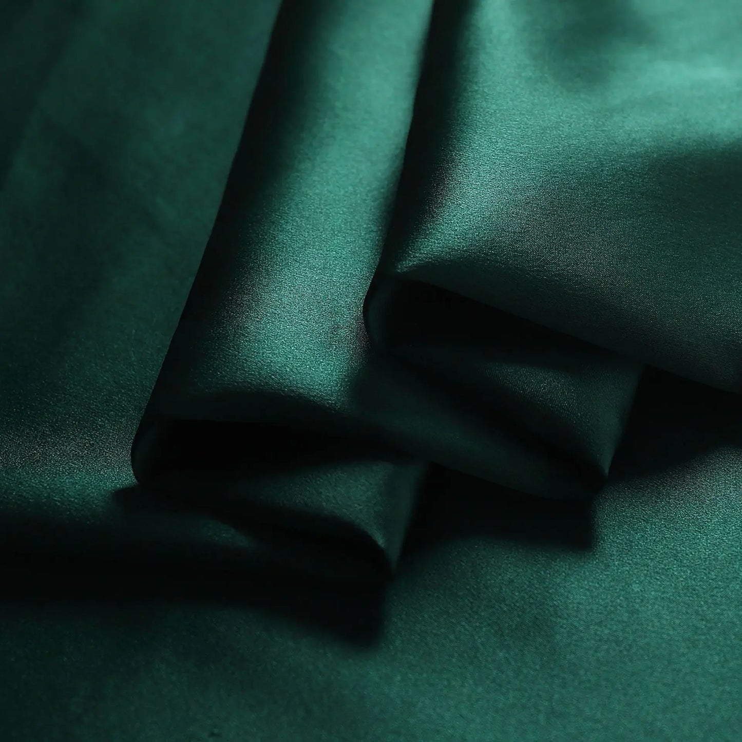 15Colors!55'' Wide 19MM Dyed Silk Crepe Satin Plain Fabric by Yard for Dress Shirt Clothes Cheongsam Pants DIY Sewing Summer Material Y003