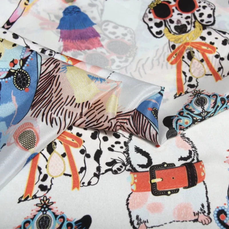 43.3'' Wide 12MM Thin Silk Crepe de Chine Fabric with Cartoon Animal Print for DIY Sewing Summer Dress Pants Blouse Pajamas R1838