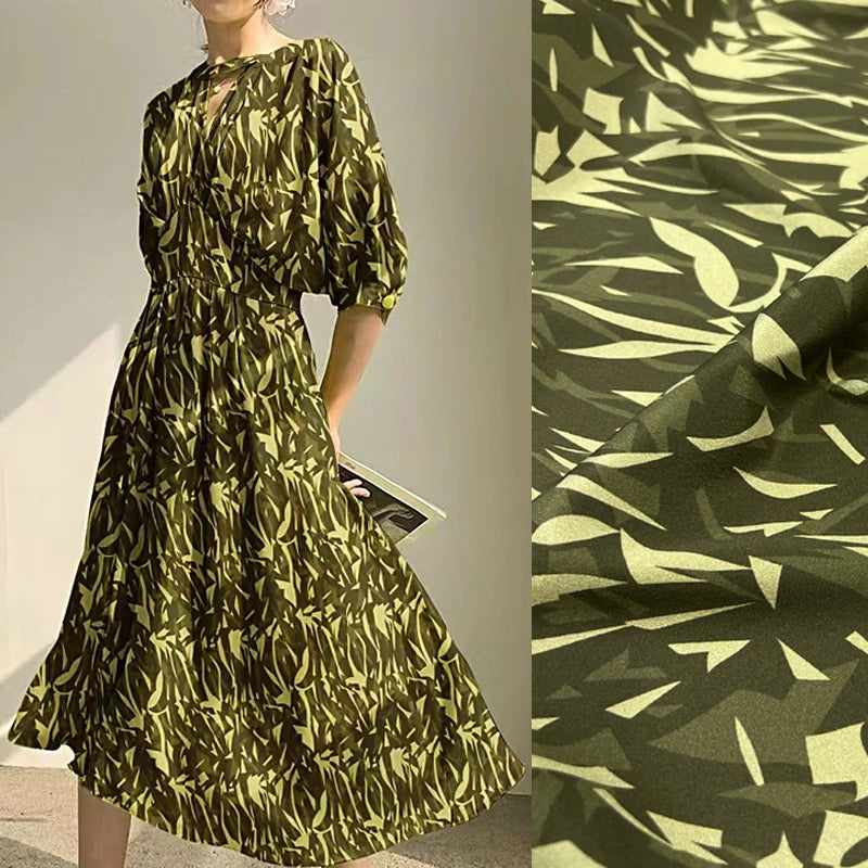 18m/m Mulberry Silk Crepe de Chine Silk Fabric for Sewing Dresses,Pajamas,Chinese Style Clothing or DIY Crafts 55" Wide Sold by 1 Meter 1 Yard(Green Printed) D1493