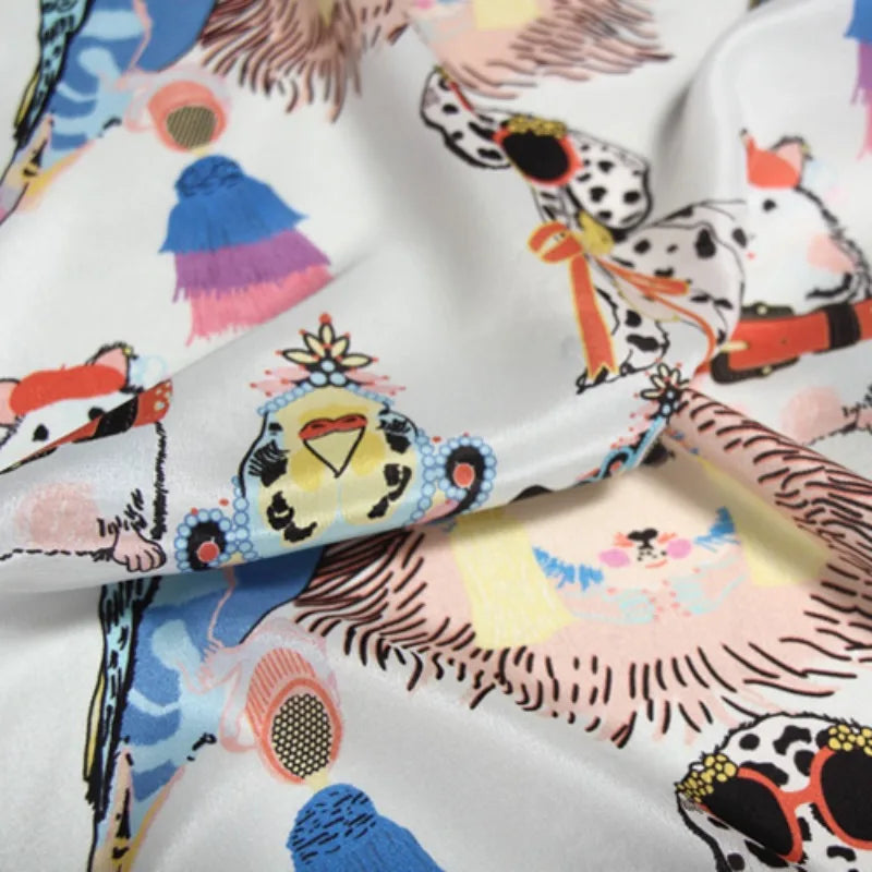 43.3'' Wide 12MM Thin Silk Crepe de Chine Fabric with Cartoon Animal Print for DIY Sewing Summer Dress Pants Blouse Pajamas R1838