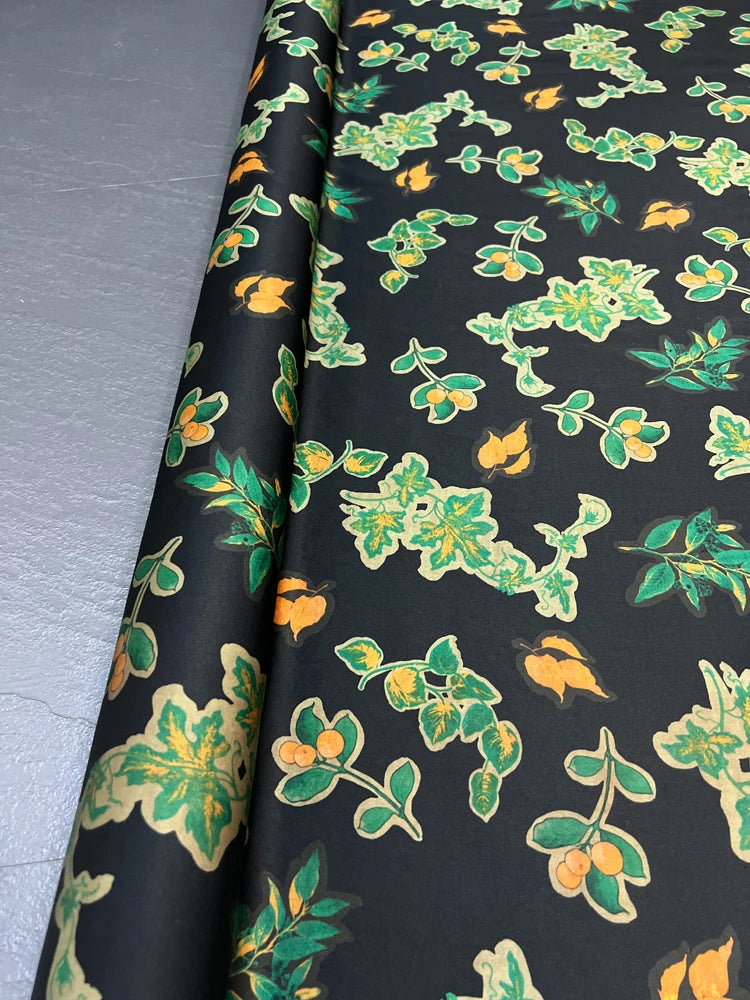 47'' Wide 25MM Thick Gambiered Gauze Silk Fabric with Green Leaves on Black Printed Design for Cheongsam Horse Face Skrit Dress DIY Sewing Material By Yard E1570