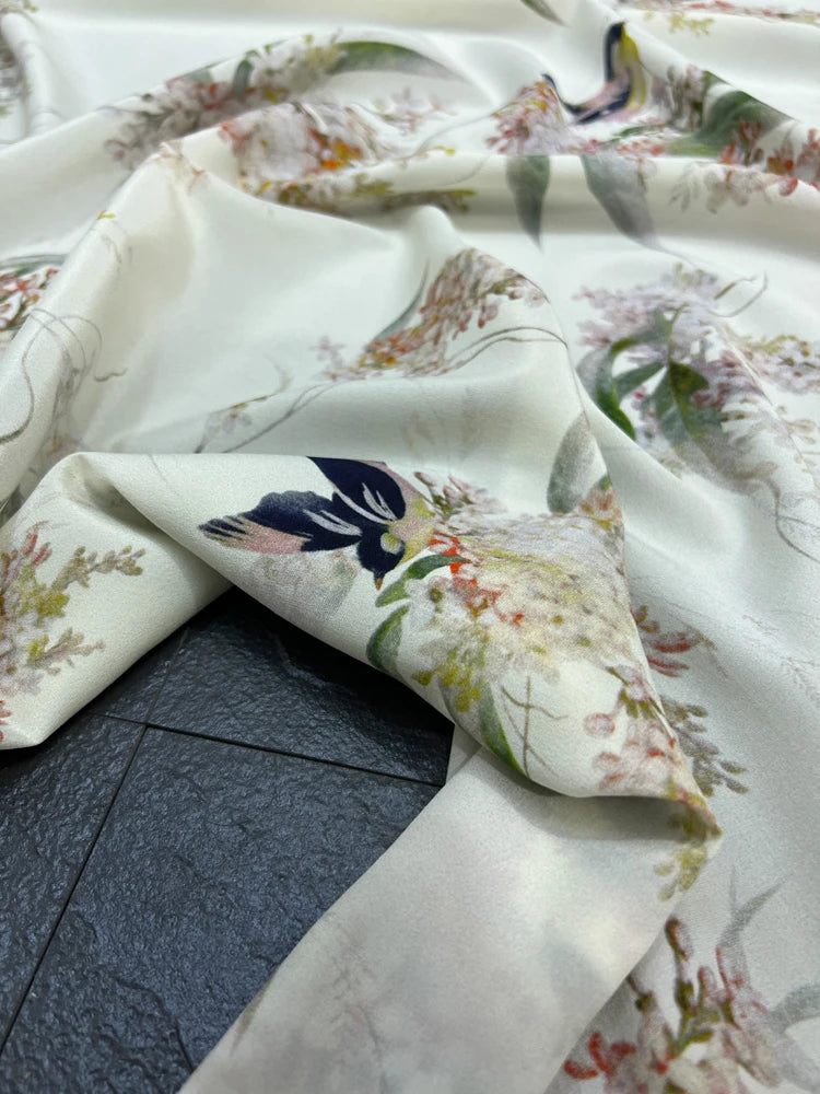 Stretch Comfortable Silk Crepe de Chine Fabric Mulberry Silk Spandex Fabric 55'' Width 18m/m Thin Silk Fabric by 1 Yard for Pajamas,Shirt,Dress or DIY Crafts Chinese Style Birds Floral Printed Material for DIY Sewing D1496