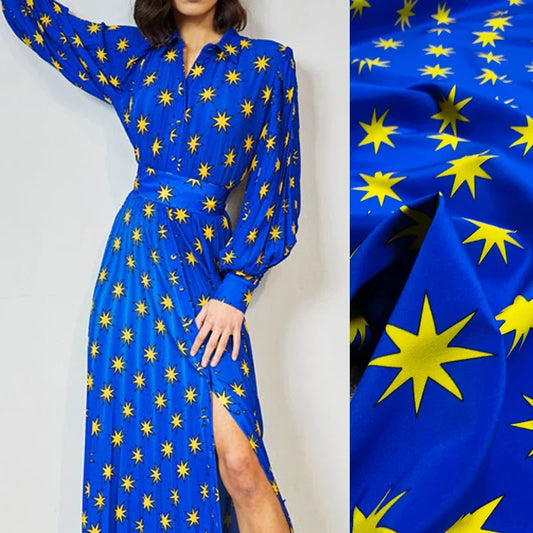 55'' Wide 18MM 93% Silk 7% Spandex Stars Print Stretch Summer Silk Crepe de Chine Fabric Blue Dress Pajamas Pants 1 Yard Long DIY Sewing Material D1138