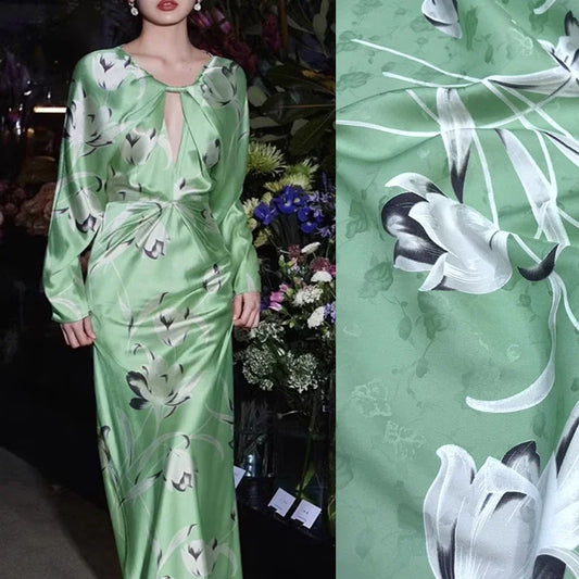 Daffodils Green Jacquard Silk Fabric - Wide 140CM - Thick 16.5MM - Ideal for Dress & Cheongsam & Shirt-DIY Sewing Material D1263