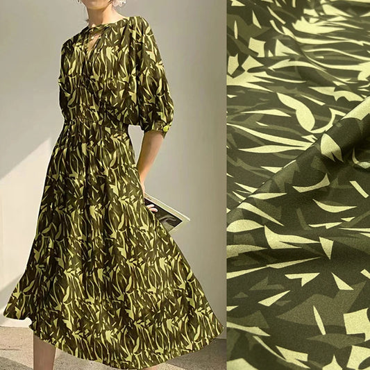 18m/m Mulberry Silk Crepe de Chine Silk Fabric for Sewing Dresses,Pajamas,Chinese Style Clothing or DIY Crafts 55" Wide Sold by 1 Meter 1 Yard(Green Printed) D1493