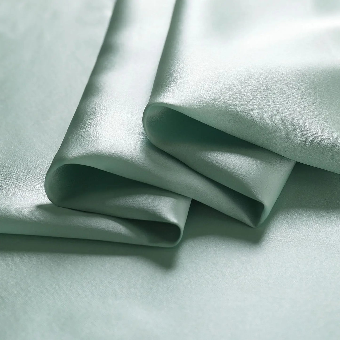 15Colors!55'' Wide 19MM Dyed Silk Crepe Satin Plain Fabric by Yard for Dress Shirt Clothes Cheongsam Pants DIY Sewing Summer Material Y003